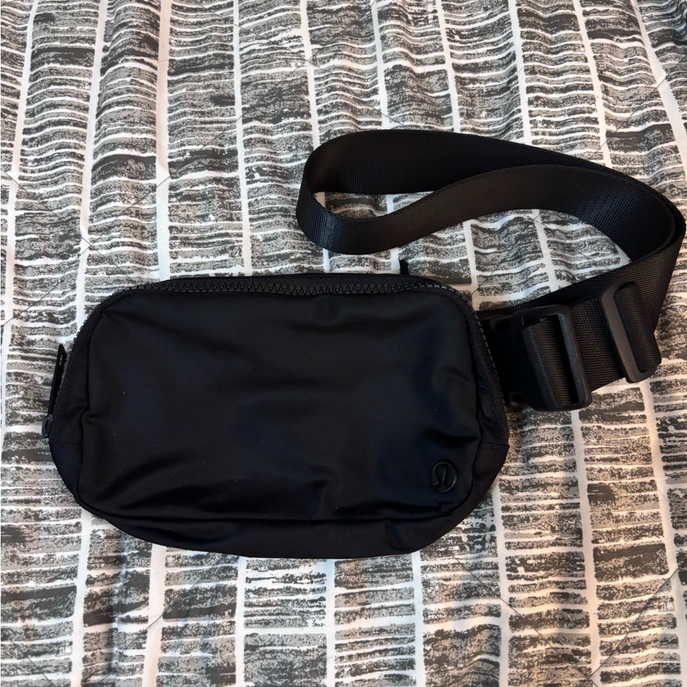 Lululemon Belt Bag
